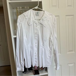 Vintage 1980’s Laura Ashley Pilgrim Collar Button Up Blouse
